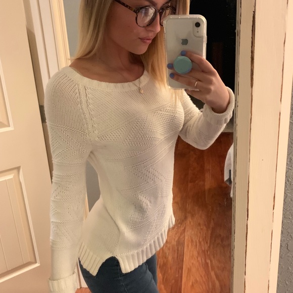 Pink Rose Sweaters - WHITE DETAILED SWEATER